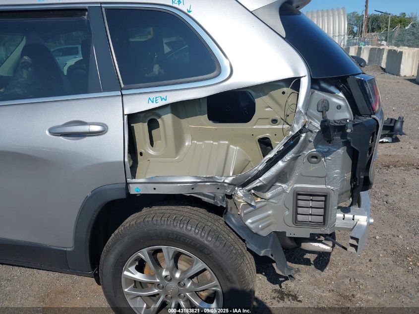 2019 Jeep Cherokee Latitude Plus 4X4 VIN: 1C4PJMLX1KD136659 Lot: 43183821