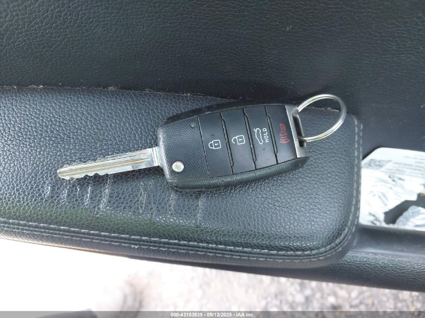 2017 Kia Forte Lx VIN: 3KPFK4A79HE040717 Lot: 43183939