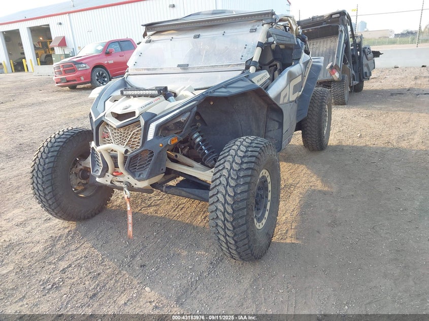 3JBVVAV47PE000039 2023 CAN-AM/ BRP MAVERICK photo no. 2
