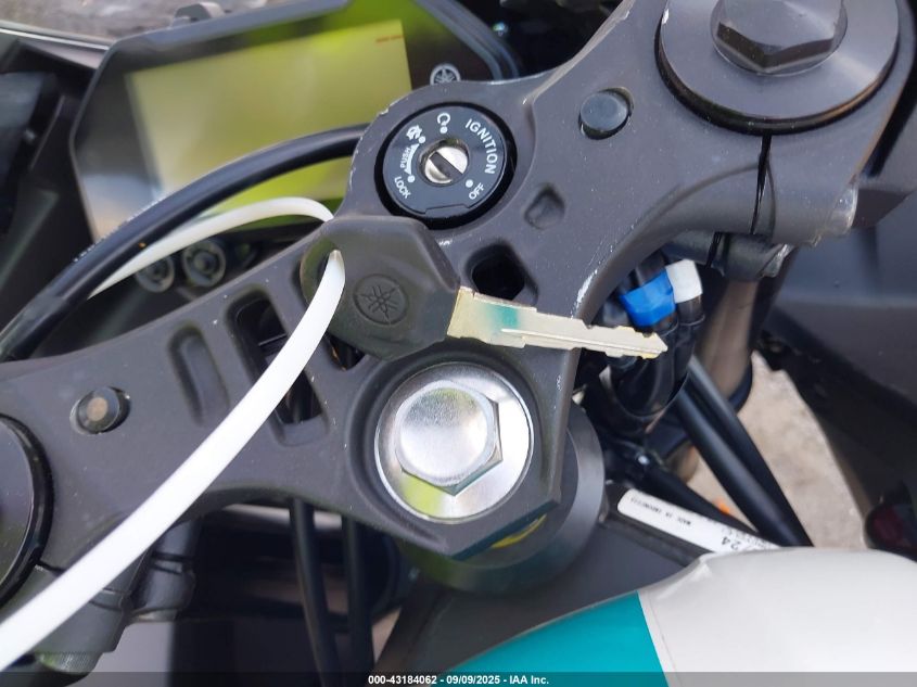 2024 Yamaha Yzfr3 A VIN: MH3RH18Y3RK017040 Lot: 43184062