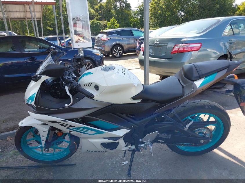 2024 Yamaha Yzfr3 A VIN: MH3RH18Y3RK017040 Lot: 43184062