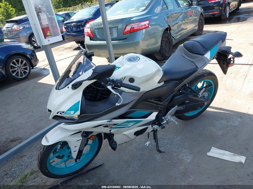 MH3RH18Y3RK017040 2024 YAMAHA YZF photo no. 2