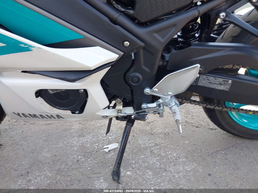 2024 Yamaha Yzfr3 A VIN: MH3RH18Y3RK017040 Lot: 43184062