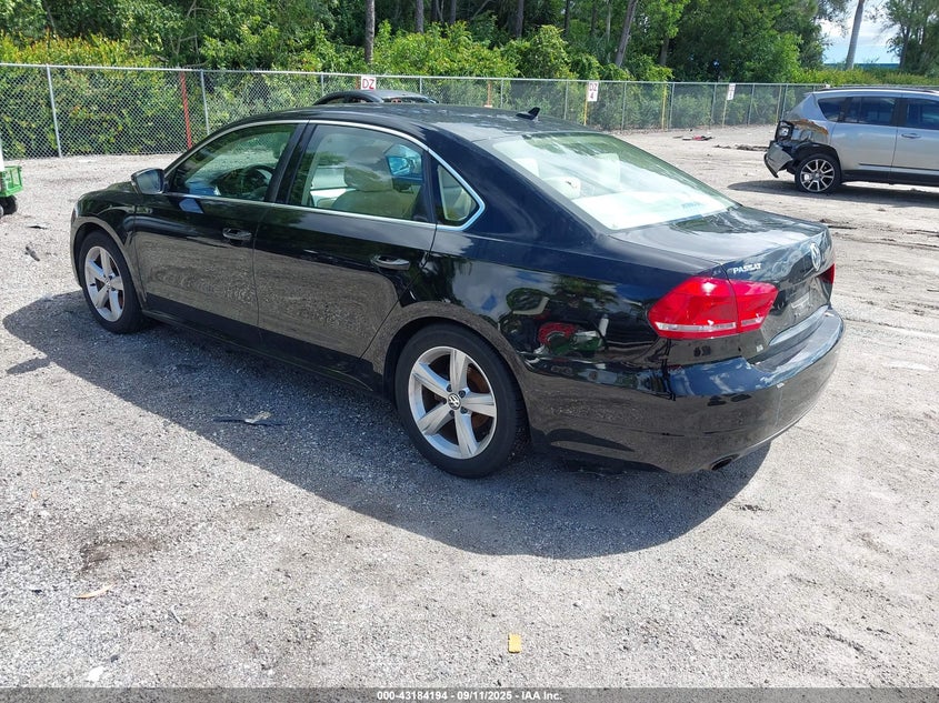 2013 VOLKSWAGEN PASSAT 2.5L SE 1VWBH7A38DC150345