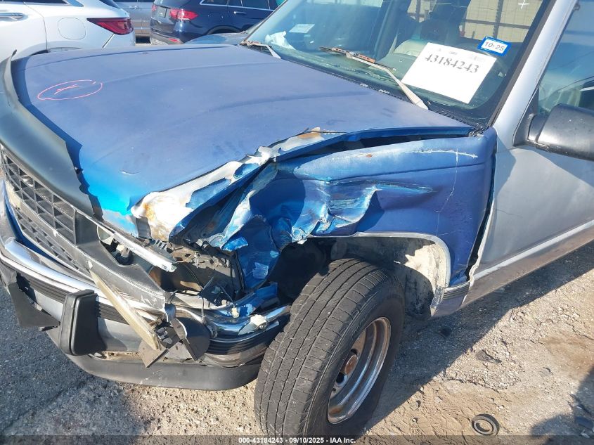 1993 Chevrolet Gmt-400 C1500 VIN: 2GCEC19Z1P1107559 Lot: 43184243