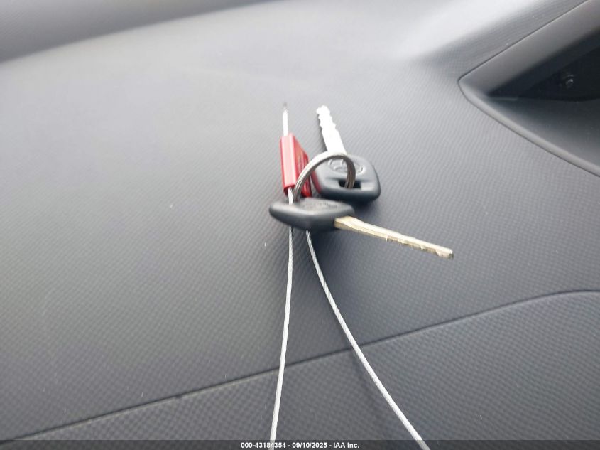 2008 Toyota Yaris VIN: JTDJT923885202039 Lot: 43184354