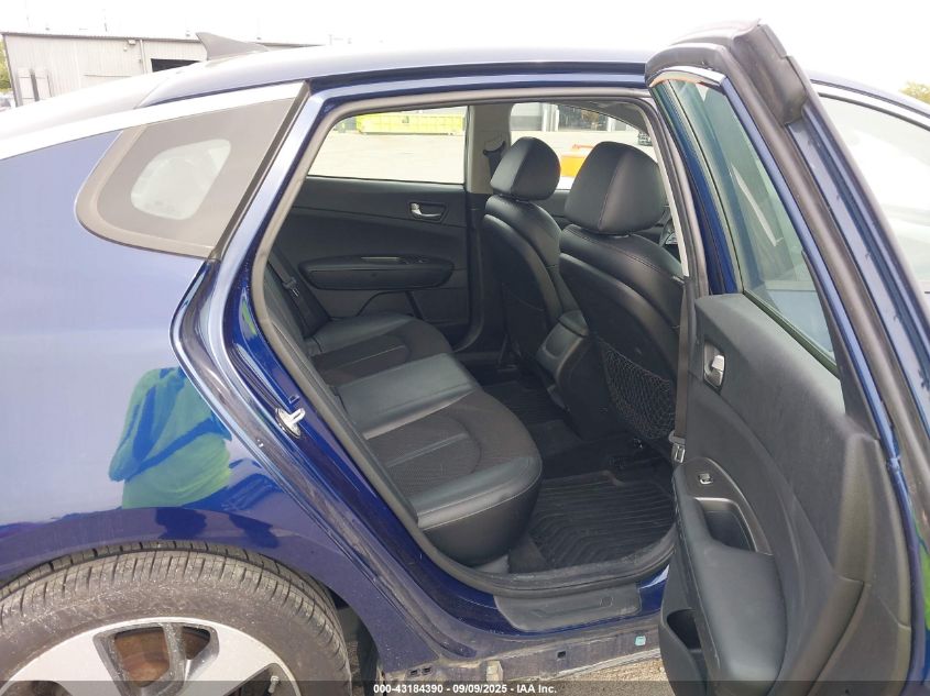 2020 Kia Optima S VIN: 5XXGT4L30LG405281 Lot: 43184390