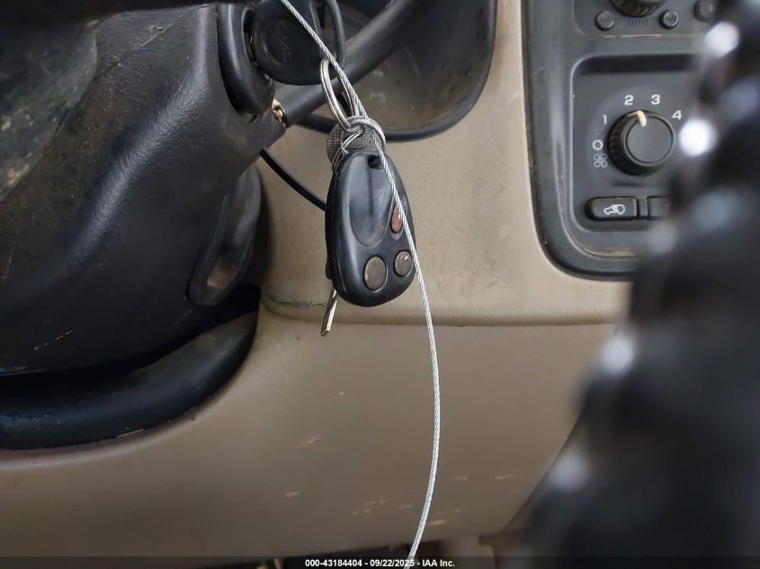 2005 GMC Sierra 2500Hd Sle VIN: 1GTHK29U45E143266 Lot: 43184404