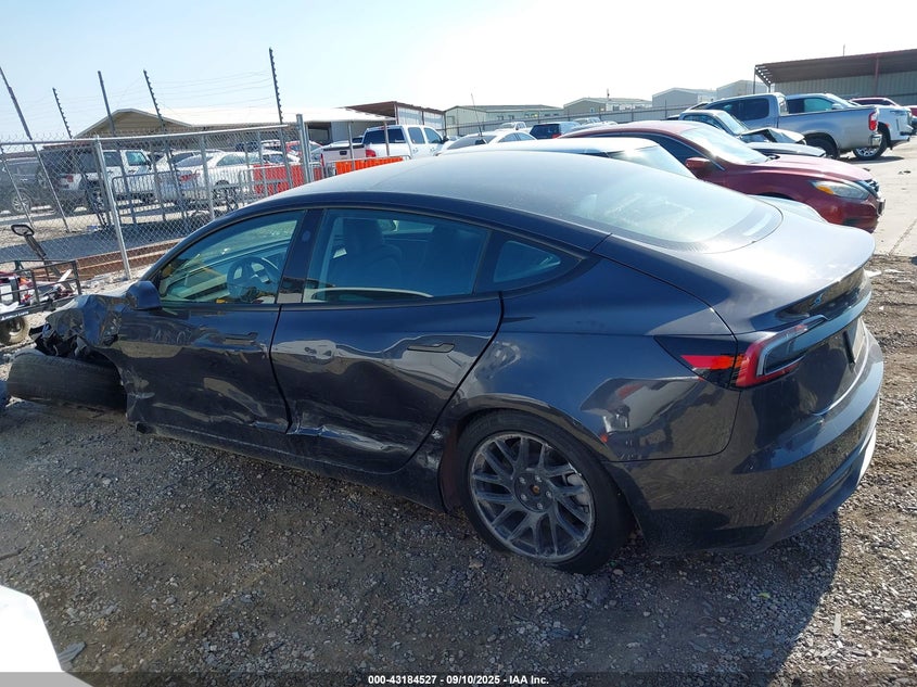 2024 Tesla Model 3 Long Range Dual Motor All-Wheel Drive/Rear-Wheel Drive VIN: 5YJ3E1EAXRF833602 Lot: 43184527