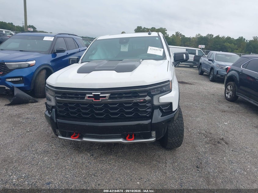 2022 CHEVROLET SILVERADO 1500 4WD  SHORT BED ZR2 - 3GCUDHEL4NG669284