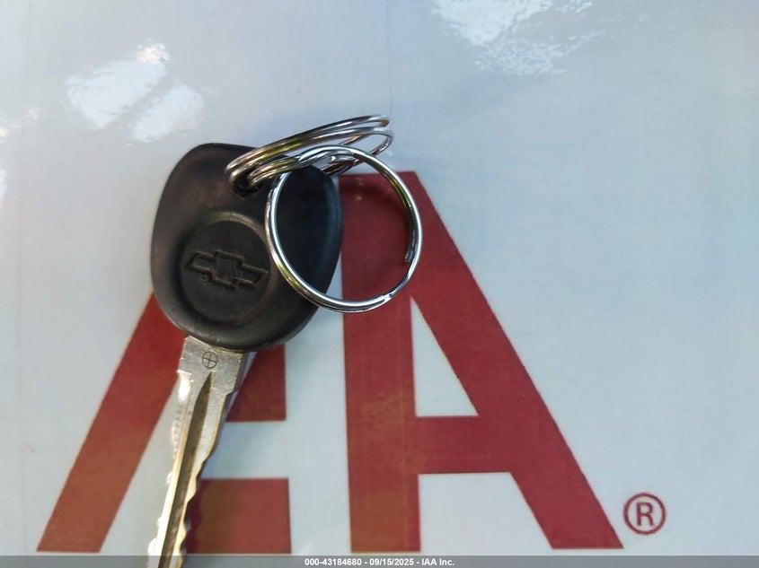 2008 Chevrolet Hhr Lt VIN: 3GNDA23D28S595437 Lot: 43184680