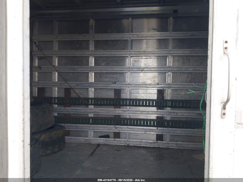 2016 Chevrolet Express Cutaway 3500 VIN: 1GB0GRFF5G1121661 Lot: 43184778