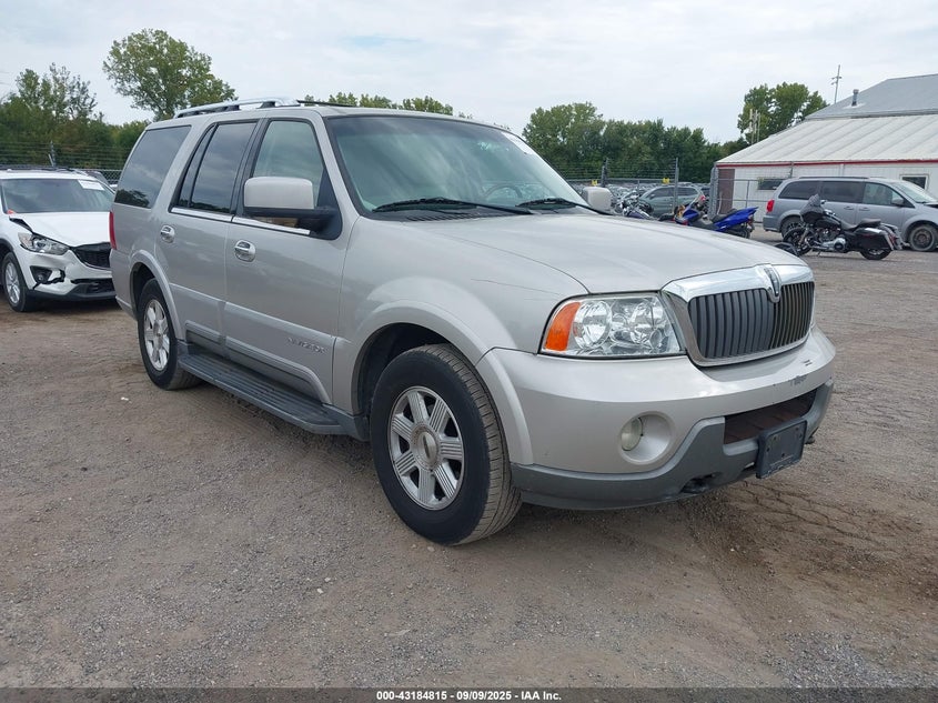 5LMFU28R33LJ08380 2003 Lincoln Navigator auction photo 1