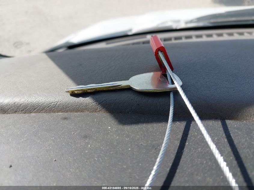 2005 Chevrolet Express VIN: 1GCGG25V151266803 Lot: 43184885