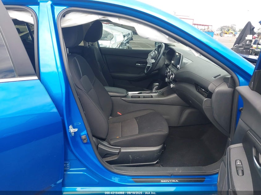 2022 NISSAN SENTRA SV XTRONIC CVT 3N1AB8CV8NY304570