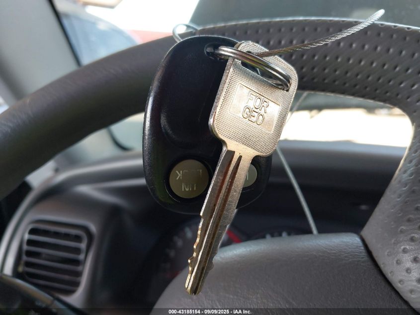 2001 Chevrolet Tracker Hard Top Base VIN: 2CNBE13C916922082 Lot: 43185154