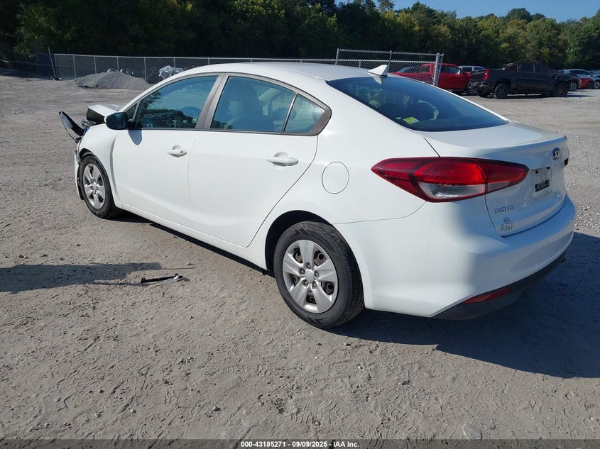 2017 Kia Forte 2.0 Lx White Lot 111043185271 Vin 3KPFK4A70HE116440