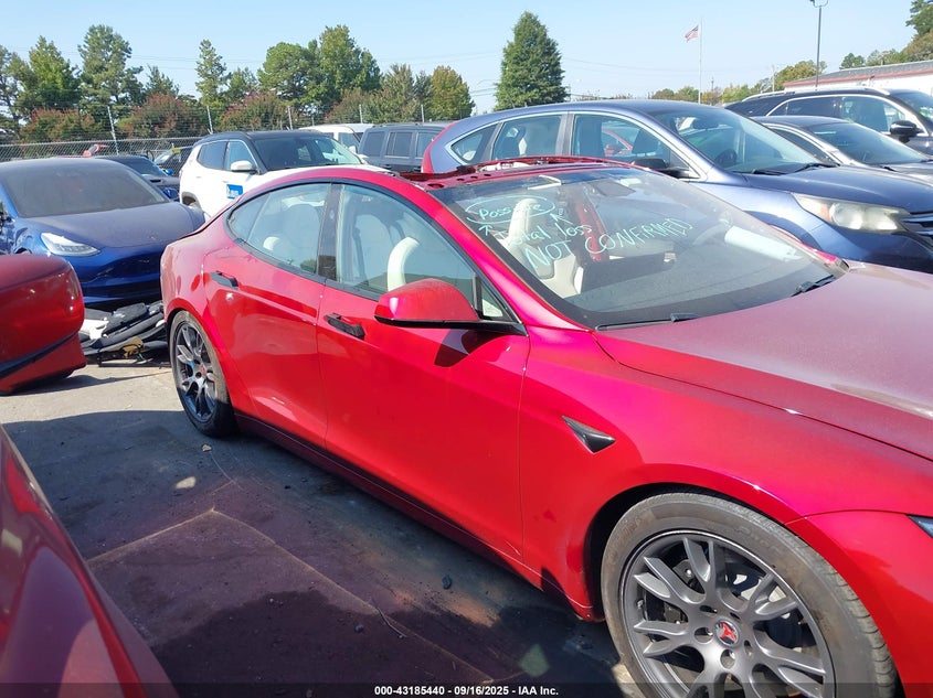 2023 Tesla Model S Dual Motor All-Wheel Drive/Standard Range VIN: 5YJSA1E51PF517805 Lot: 43185440