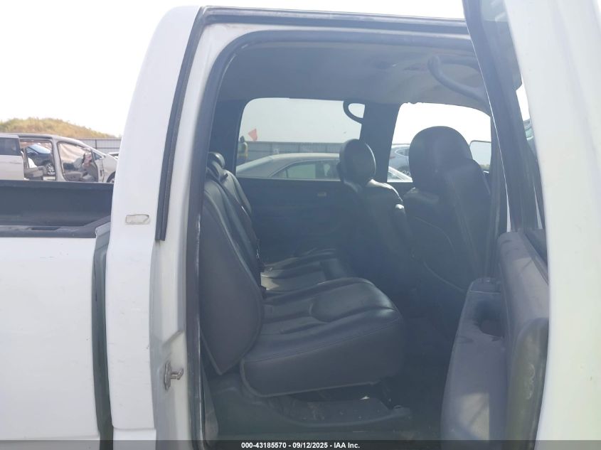 2004 Chevrolet Silverado 2500Hd Lt VIN: 1GCHK23224F261932 Lot: 43185570