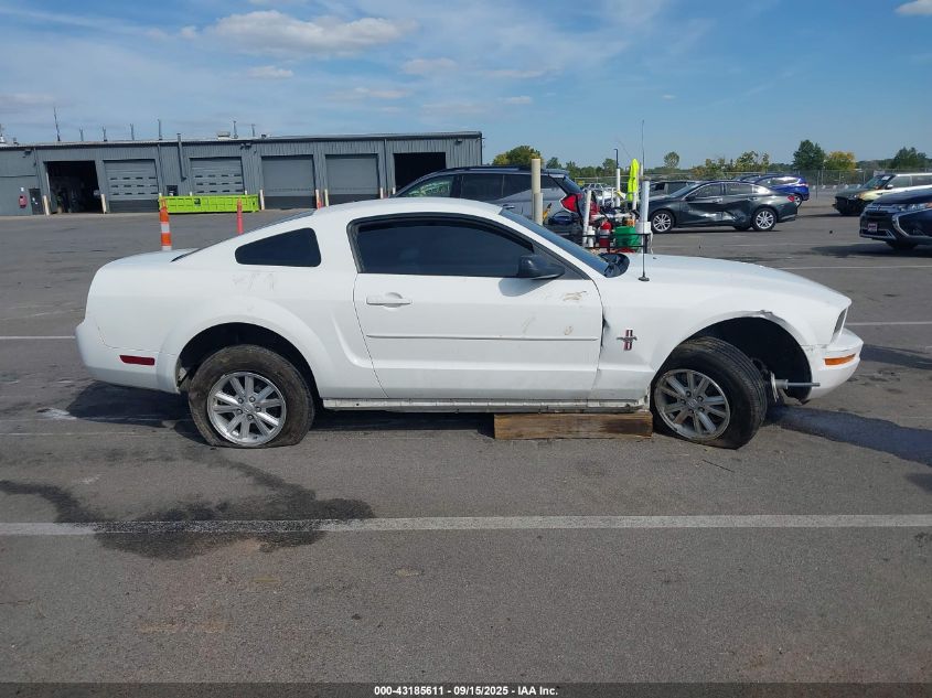 2007 Ford Mustang V6 Deluxe/V6 Premium VIN: 1ZVFT80N675279184 Lot: 43185611