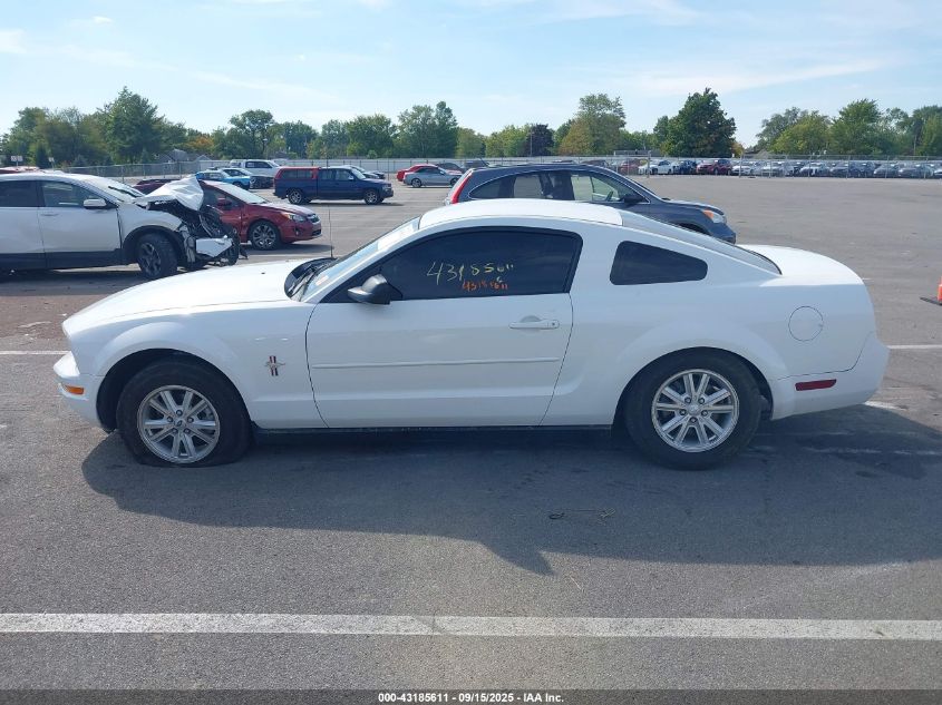 2007 Ford Mustang V6 Deluxe/V6 Premium VIN: 1ZVFT80N675279184 Lot: 43185611