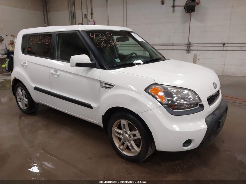 KIA SOUL +