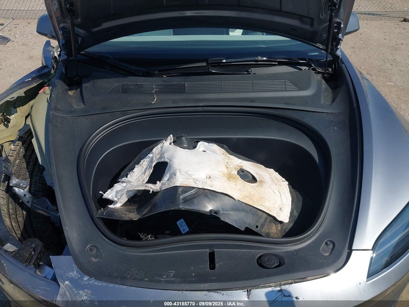 2025 Tesla Model 3 Long Range Rear-Wheel Drive VIN: 5YJ3E1EA0SF041609 Lot: 43185770
