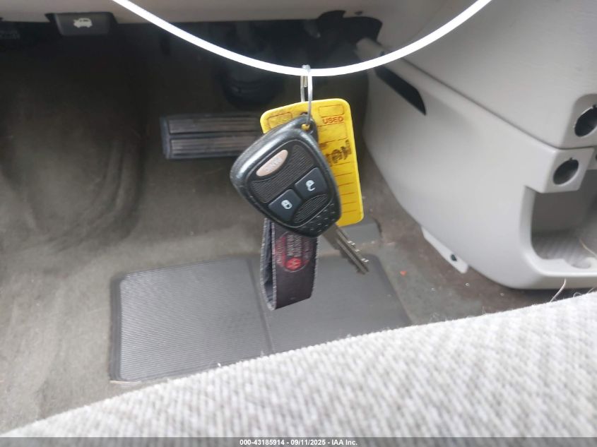 2006 Dodge Caravan Sxt VIN: 1D4GP45R06B631615 Lot: 43185914