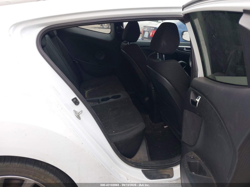 2016 HYUNDAI VELOSTER - KMHTC6AD4GU286748