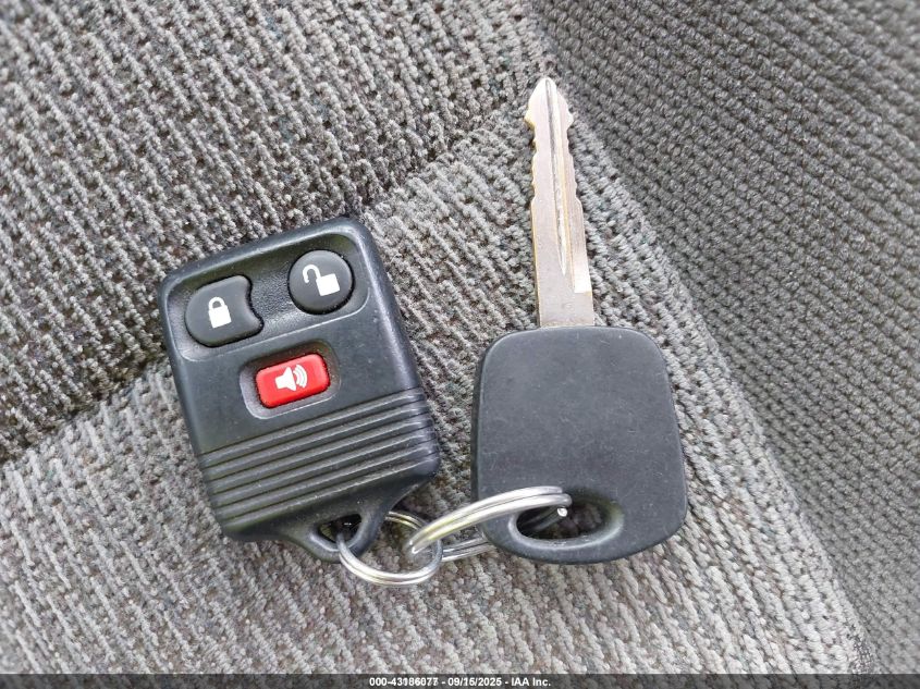 2004 Ford Excursion Xls/Xlt VIN: 1FMNU41LX4ED00269 Lot: 43186077