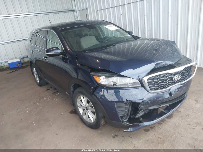 KIA SORENTO 3.3L LX