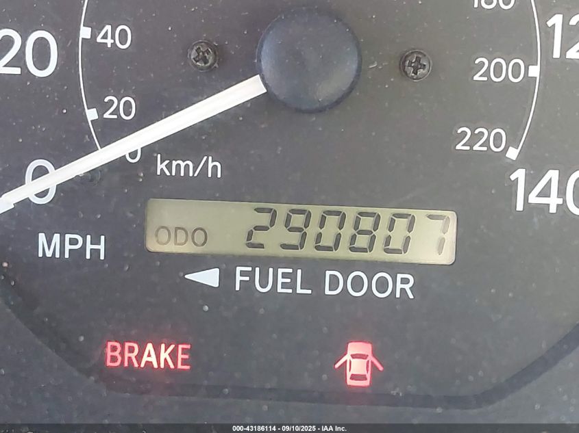 2000 Toyota Camry Le VIN: JT2BG28K5Y0405913 Lot: 43186114