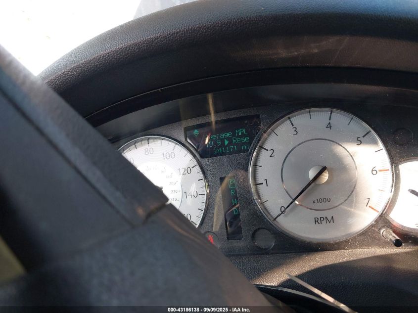 2008 Chrysler 300C VIN: 2C3LK63H88H193800 Lot: 43186138