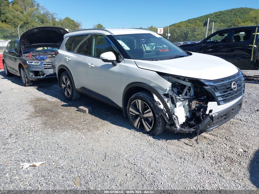 5N1BT3CAXSC849426 2025 Nissan Rogue Sl Fwd auction photo 1