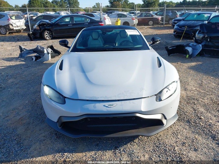 2021 ASTON MARTIN VANTAGE SCFSMGAW2MGN05660