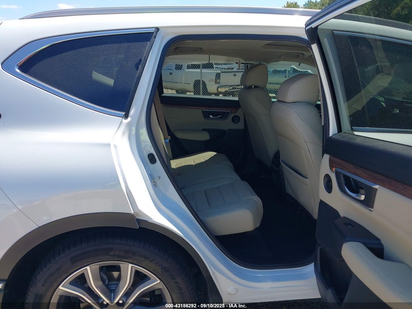 2020 Honda Cr-V Hybrid Touring VIN: 7FART6H92LE024749 Lot: 43186292