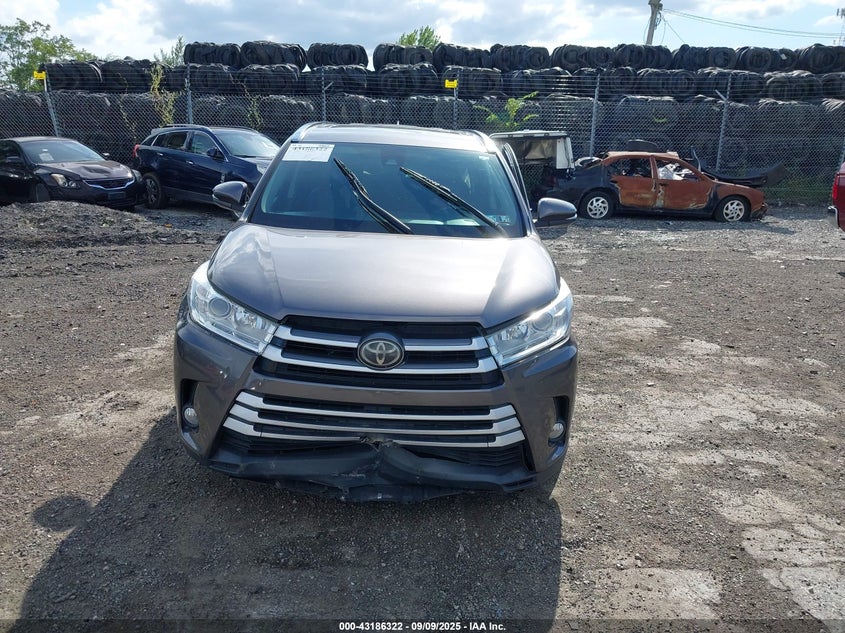 2017 TOYOTA HIGHLANDER XLE - 5TDJZRFH9HS407089