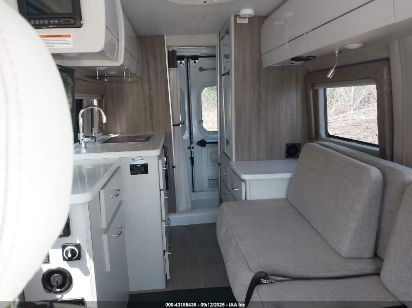 2021 Ram Promaster 3500 Window Van High Roof 159 Wb Ext VIN: 3C6MRVUG5ME557552 Lot: 43186436