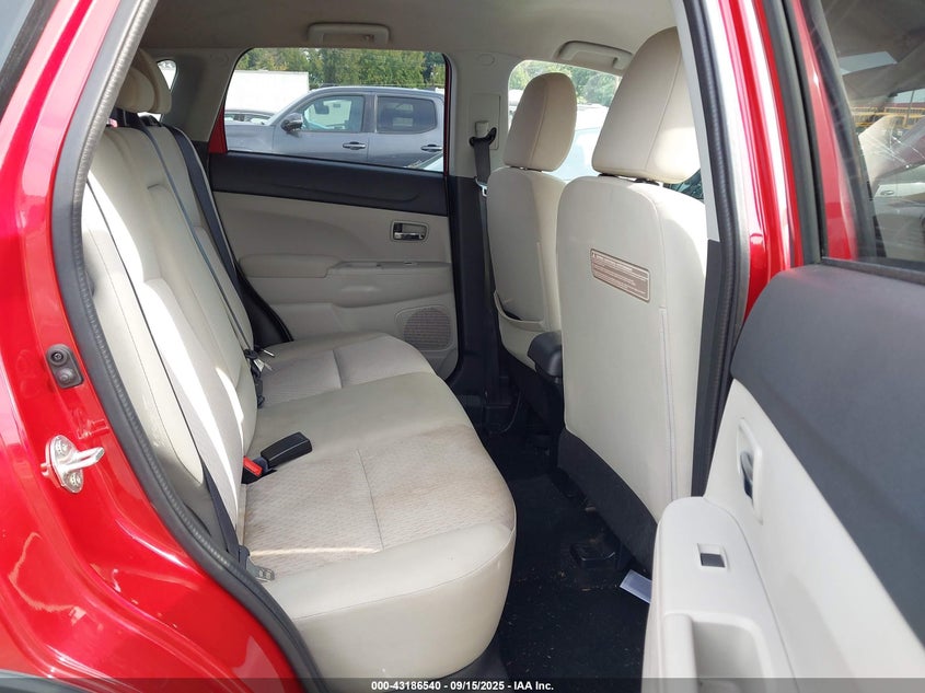 2017 MITSUBISHI OUTLANDER SPORT 2.0 ES - JA4AP3AUXHZ000494