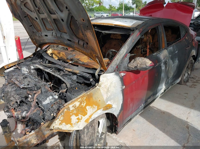 2020 HYUNDAI ELANTRA SEL - KMHD84LF3LU046142