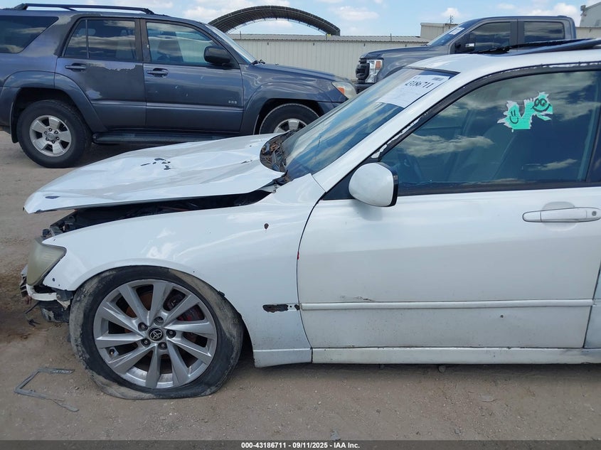 2002 Lexus Is 300 VIN: JTHBD192720063590 Lot: 43186711