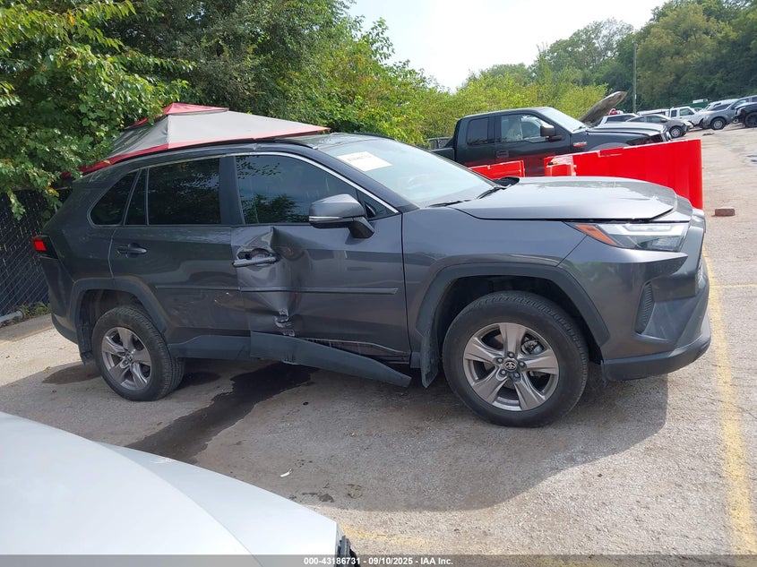 2024 TOYOTA RAV4 XLE/XLE PREMIUM - 2T3P1RFV6RC465430