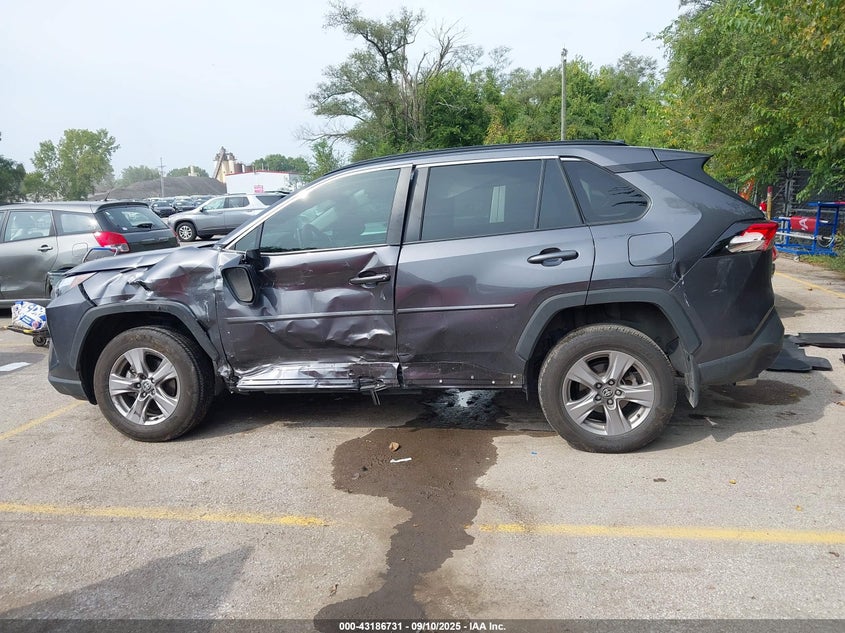 2024 TOYOTA RAV4 XLE/XLE PREMIUM - 2T3P1RFV6RC465430