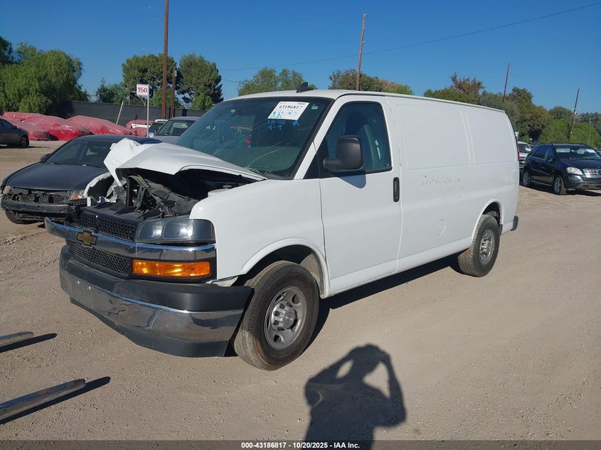 Vin: 1gcwgafg7l1268834, lot: 43681233, chevrolet express cargo rwd 2500 regular wheelbase wt 20202