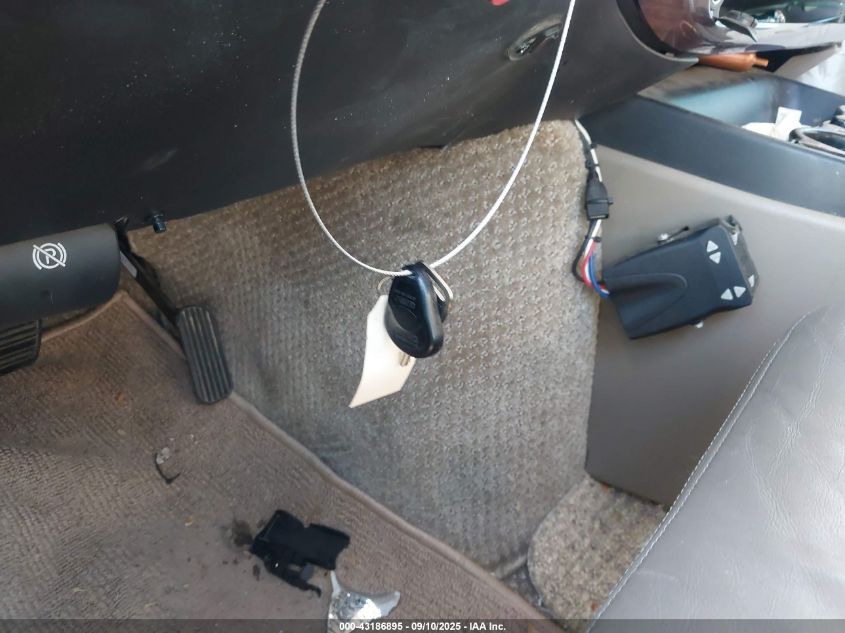 2004 Chevrolet Express VIN: 1GBFG15T541218776 Lot: 43186895