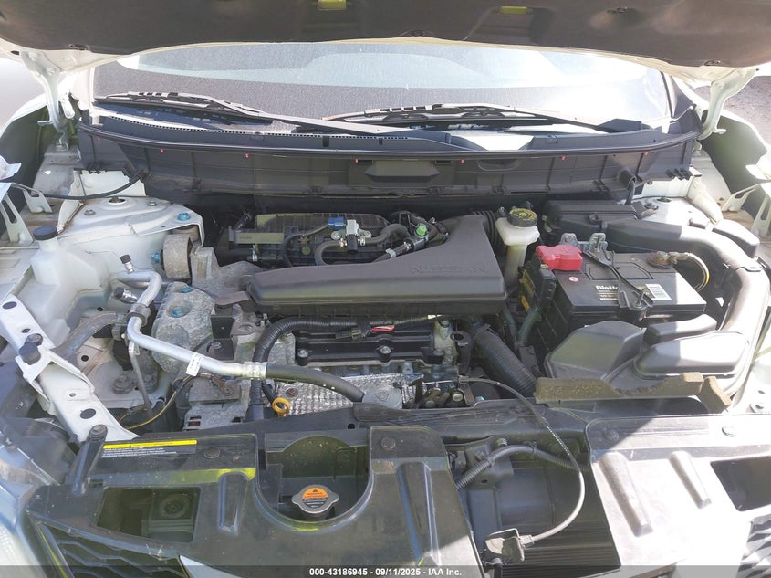 2015 NISSAN ROGUE SV KNMAT2MT7FP528601