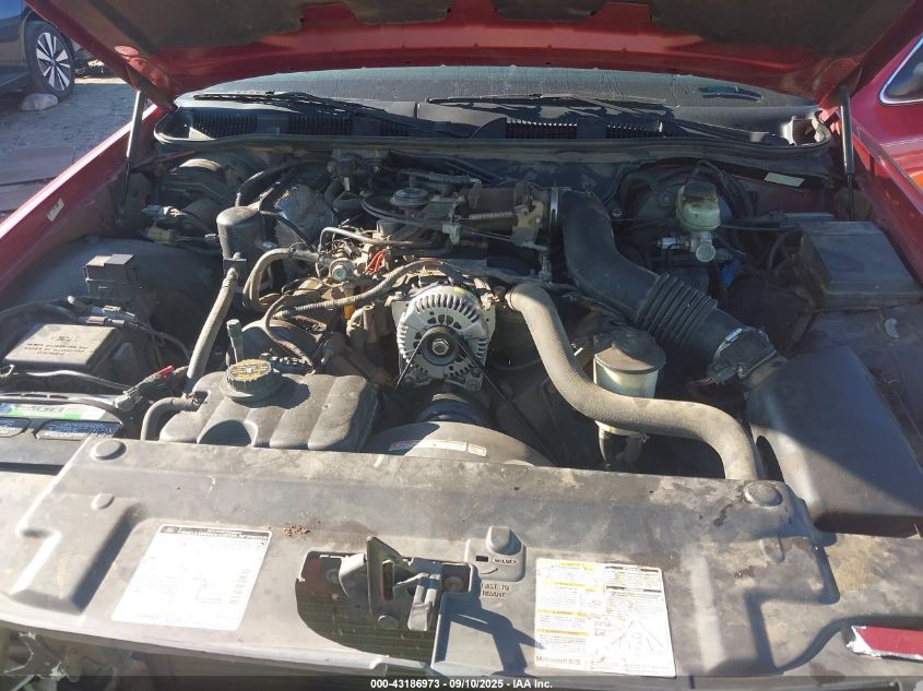 1999 Mercury Grand Marquis Gs VIN: 2MEFM74W5XX733287 Lot: 43186973