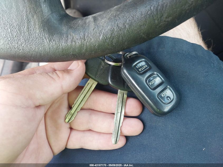 2005 Pontiac Vibe VIN: 5Y2SL63855Z475540 Lot: 43187170