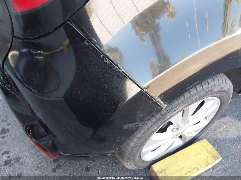 2014 Kia Soul + VIN: KNDJP3A50E7006455 Lot: 43187215