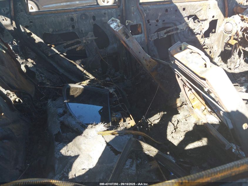 2004 Chrysler Pt Cruiser Touring VIN: 3C4FY58894T205139 Lot: 43187250